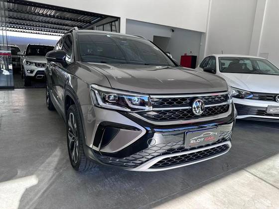 VOLKSWAGEN TAOS 1.4 250 TSI TOTAL FLEX HIGHLINE AUTOMÁTICO